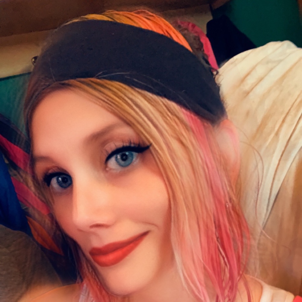 Meet your Posher, Jessica